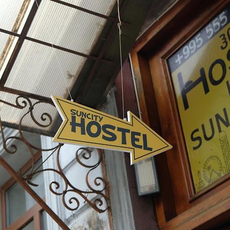 Suncity Hostel Батуми Екстериор снимка