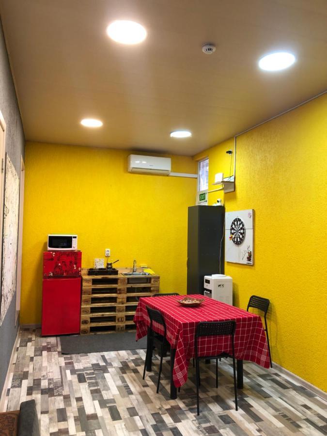 Suncity Hostel Батуми Екстериор снимка